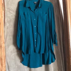 Teal long sleeve button up.